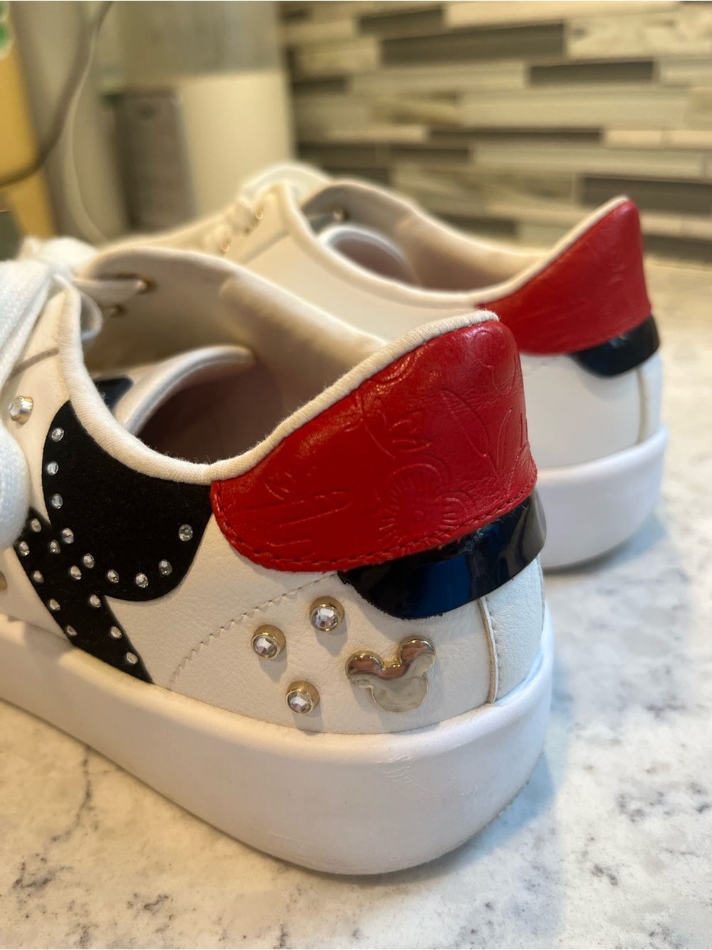 Disney X Aldo Party Mickey Sneaker Lunar New Year Collection White Size 7 1/2 - Picture 15 of 16